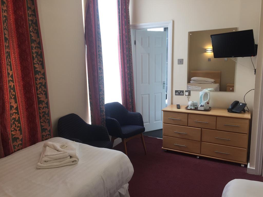 Hadleigh Hotel Істборн Екстер'єр фото